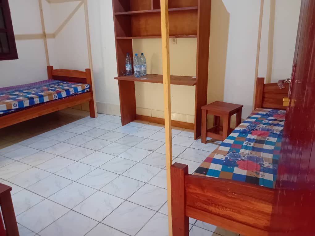 Chambre d'internat équipée